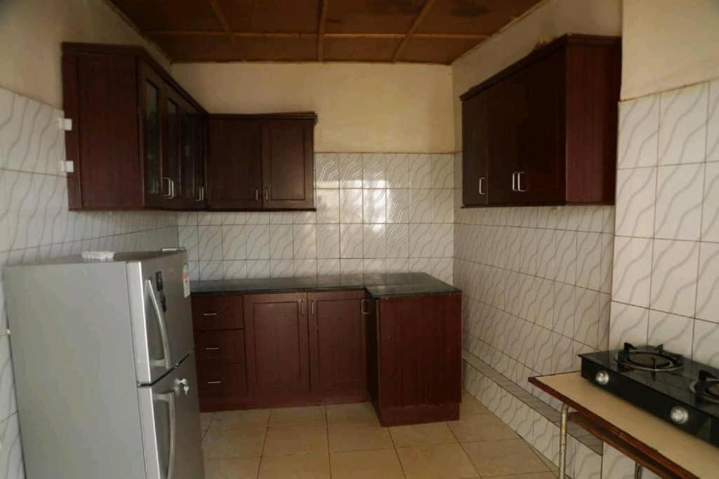 City Lock Villa 2 Кигали Экстерьер фото